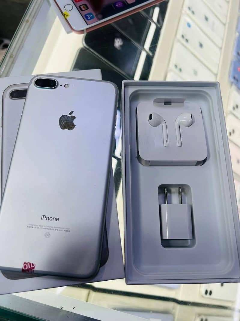 Apple iPhone 7 Plus 3