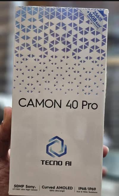 Tecno CAMON 40 Pro