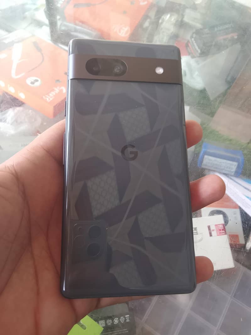 Google Pixel 7a 1