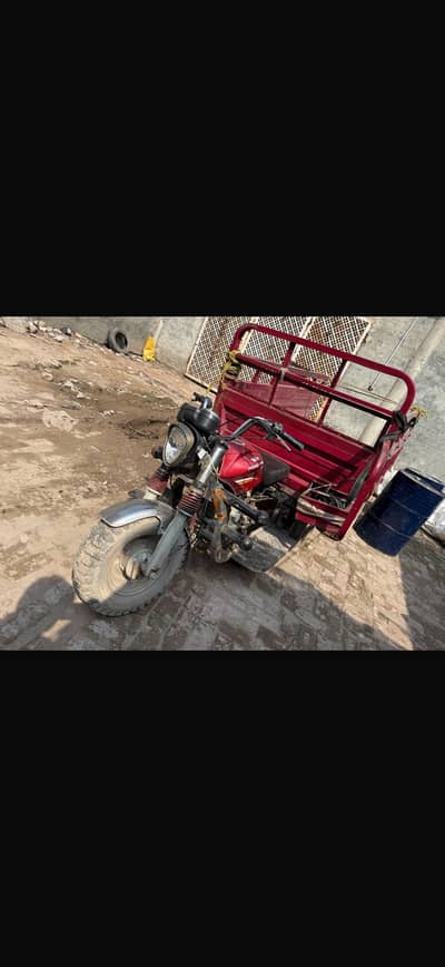 150 cc loader rickshaw body available in parts