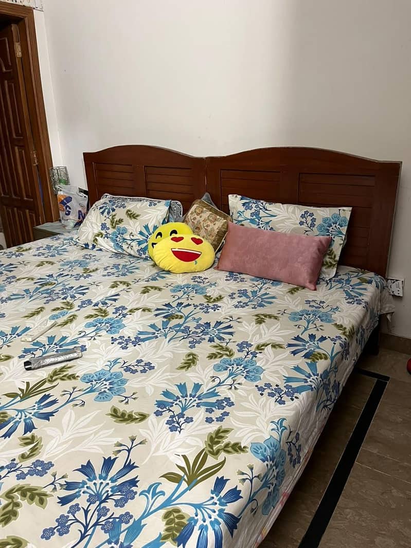 2 single bed 0