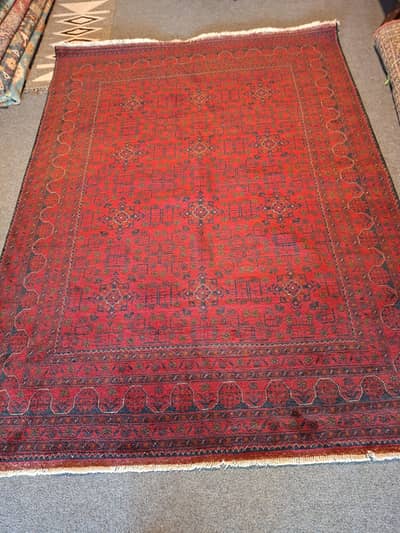 helper required for carpet shop