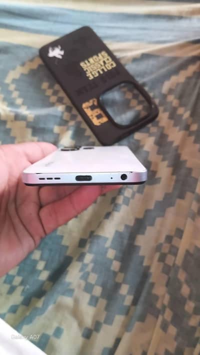 Infinix Hot 30i