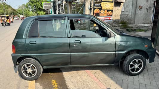 Daihatsu Cuore 2000