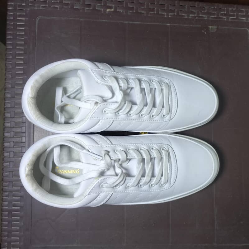 white sneakers 1