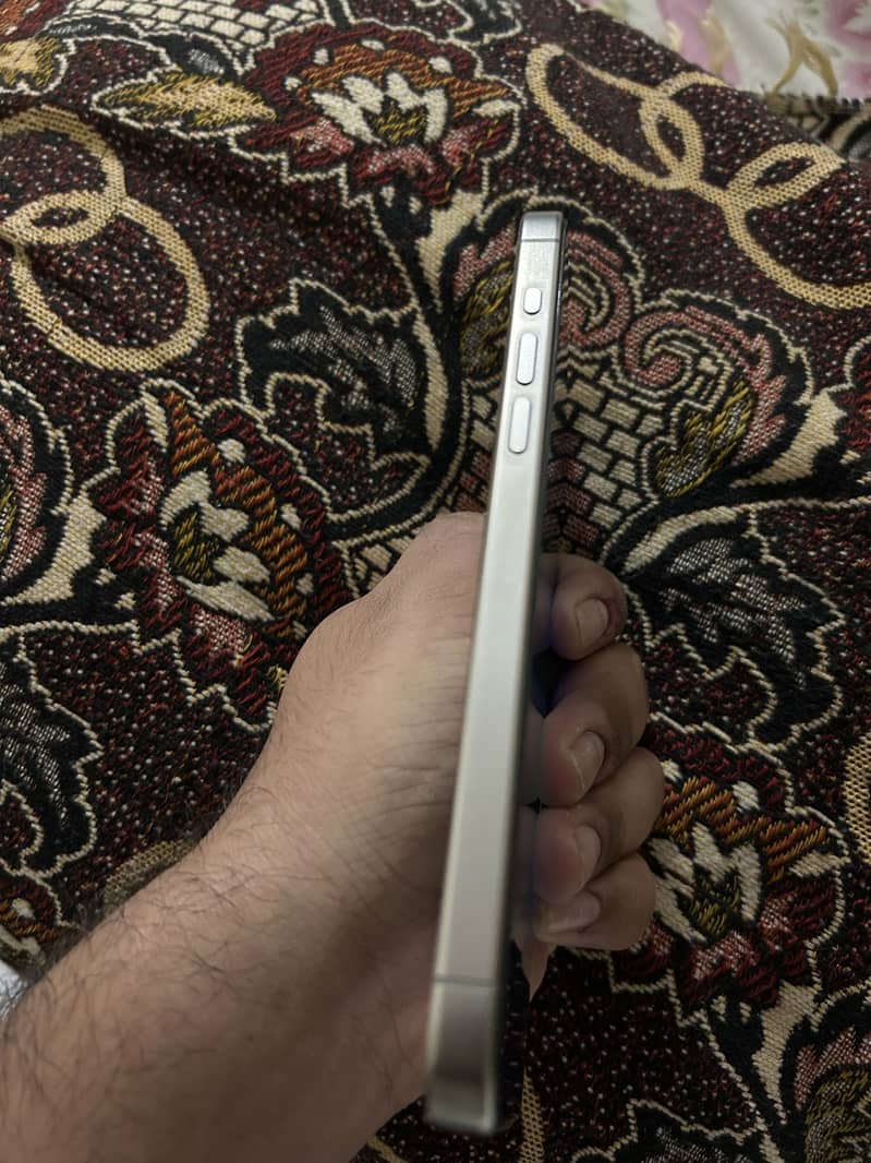15 pro max 256gb jv 4