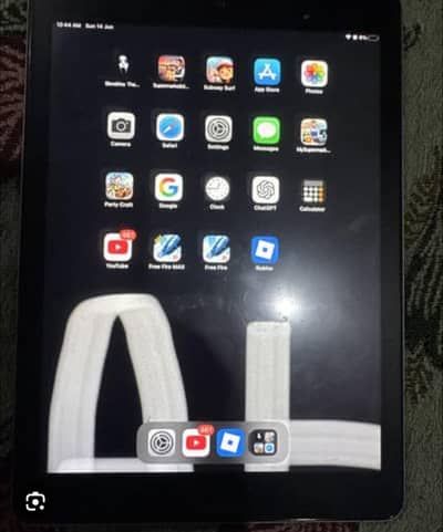 Apple ipad 7th Generation totally Guanine Waterpck 128 GB PUBG KinG
