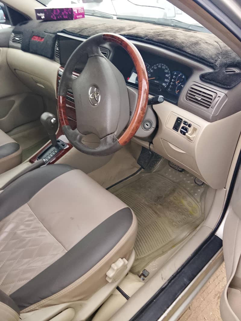 Toyota Corolla 2001 4