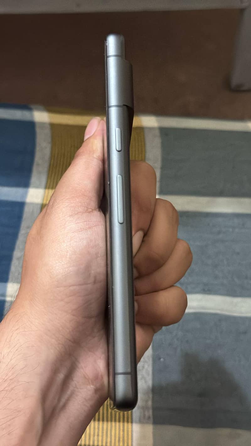 Google Pixel 7 3
