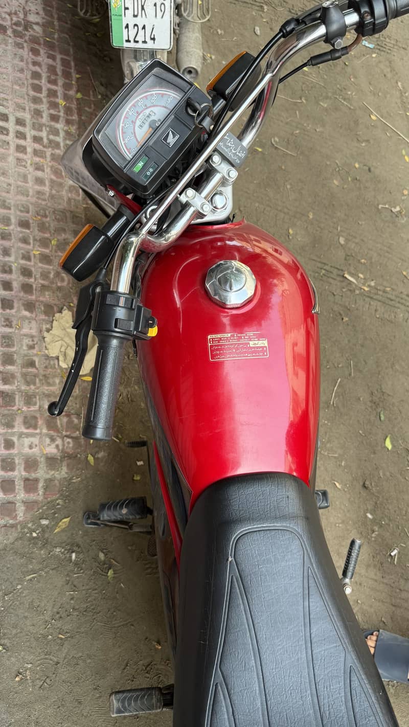 honda CD70 2025 1