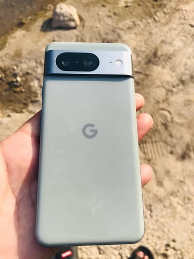 GOOGLE PIXEL 8