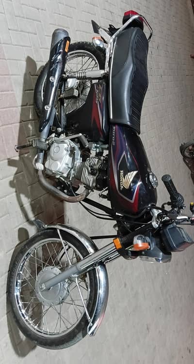 Honda Lovers ky liya Fresh Bike Mashallah sy full janion granted