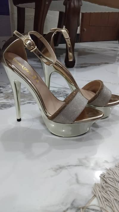 Bridal Golden High Heel, High heel for festive and weddings