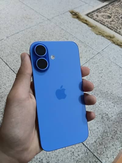 iPhone 16