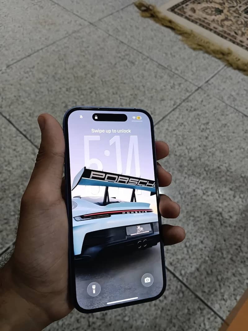 iPhone 16 5