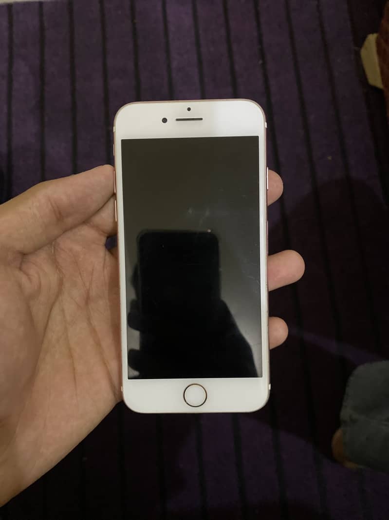 Apple iPhone 7 1