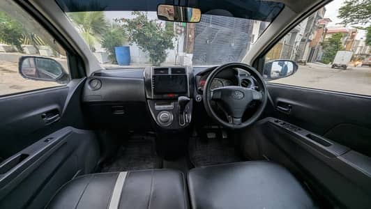 Daihatsu Mira 2008