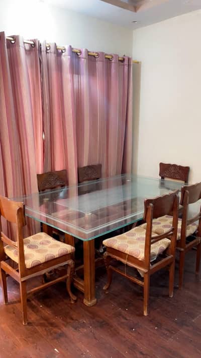Dining table and chair for sale
