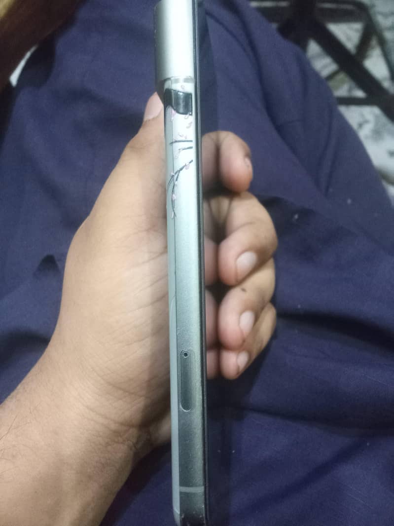 Google Pixel 8 2
