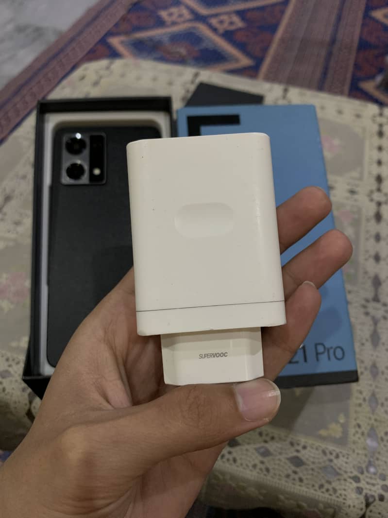 OPPO F21 Pro 1