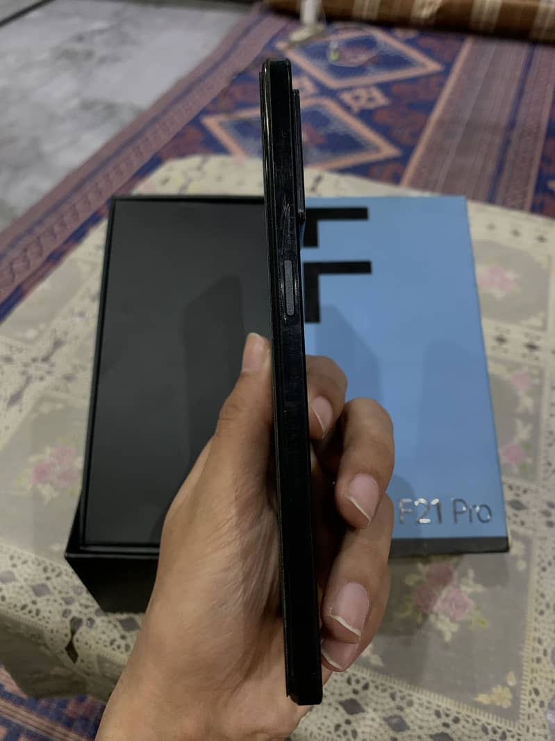 OPPO F21 Pro 8
