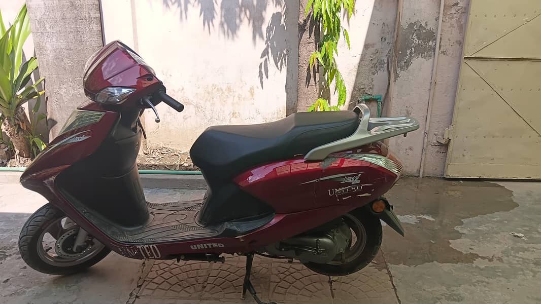 United petrol scooty 2