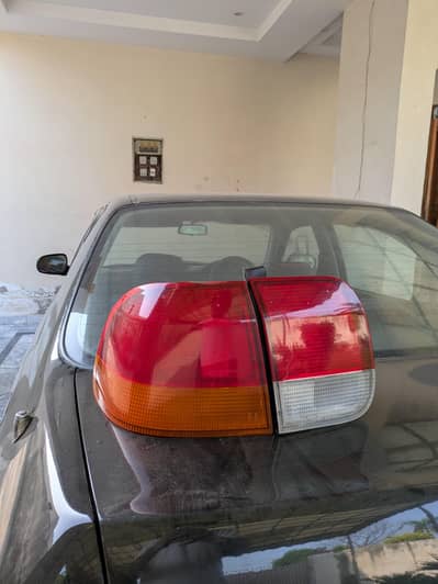 Honda civic 1997 Complete back lights set original back lights