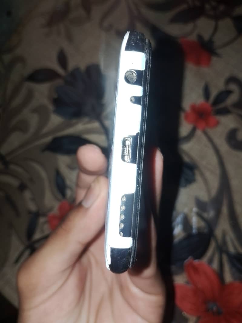 Infinix Note 7 4