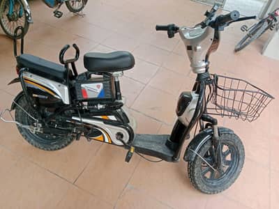 Electric scooty with lithium battery