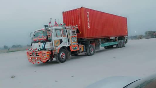 lifter and cran service's mazda container and shahzoor services