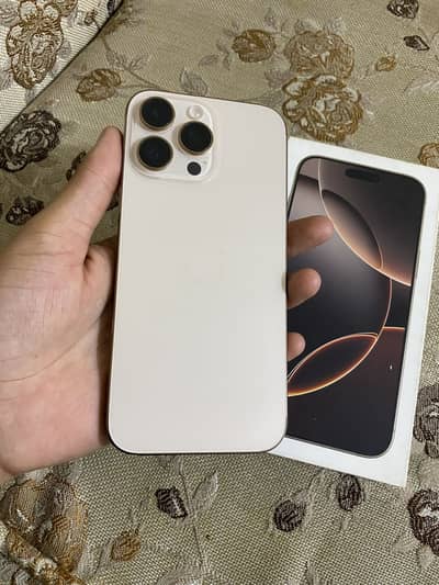 Apple iPhone 16 Pro Max in Apple warranty