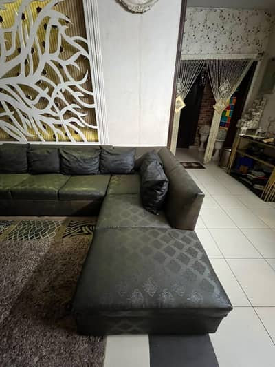 daining table and sofa set