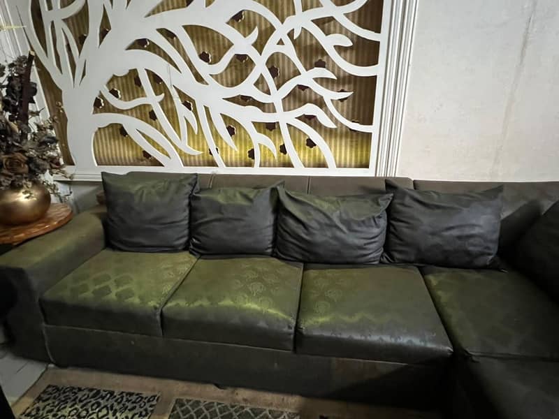 daining table and sofa set 1