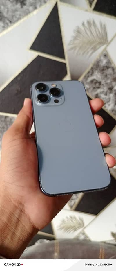 Apple iPhone 13 Pro