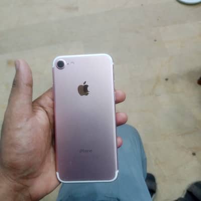 Apple iPhone 7