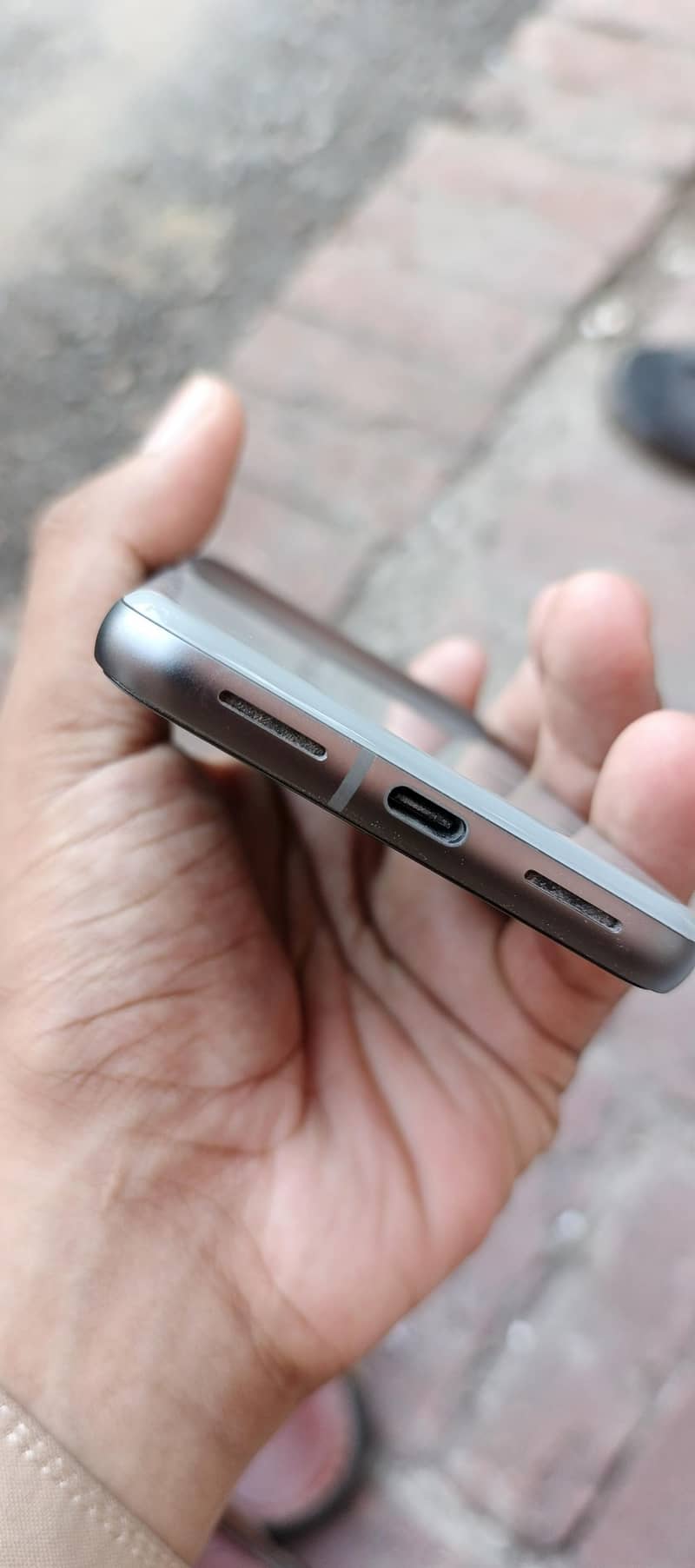 Google Pixel 8 5
