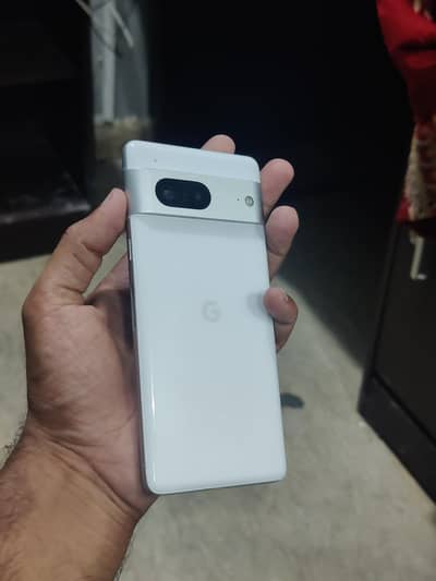 Google Pixel 7 no open repair volume button missing