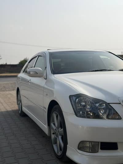 Toyota Crown 2004