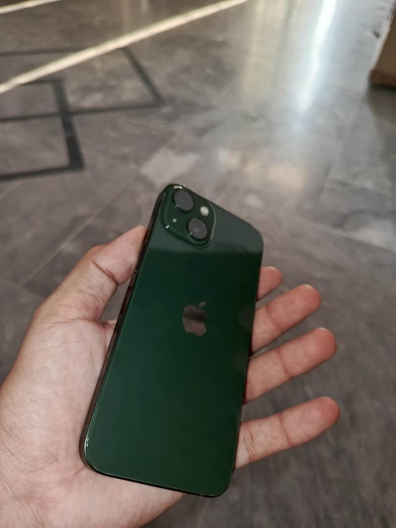 Apple iPhone 13 1