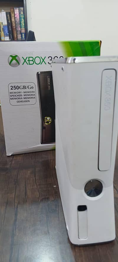 Xbox 360 Slim