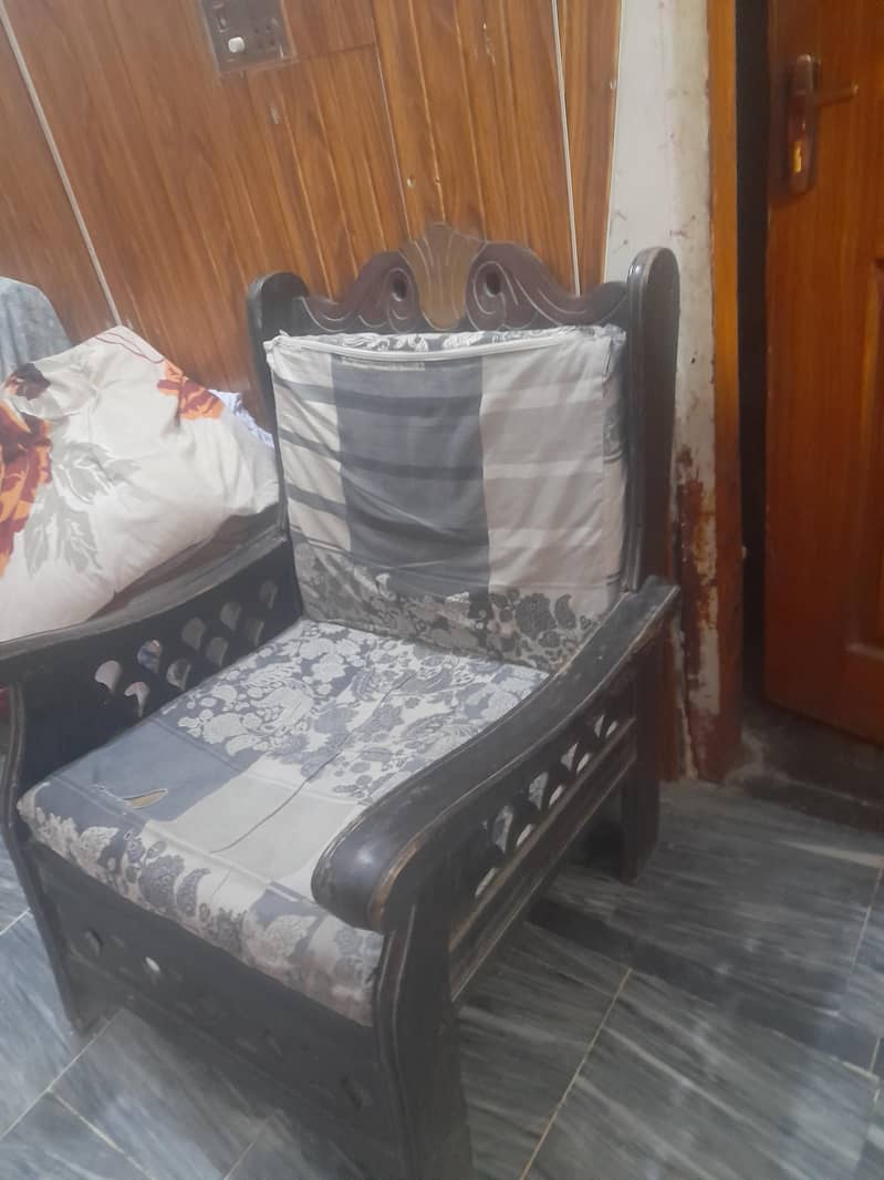 فرنیچر 2