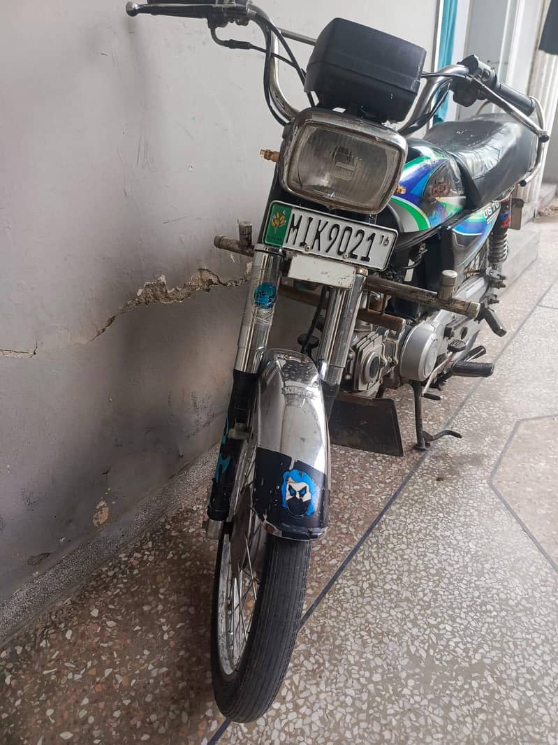 United 70cc 3
