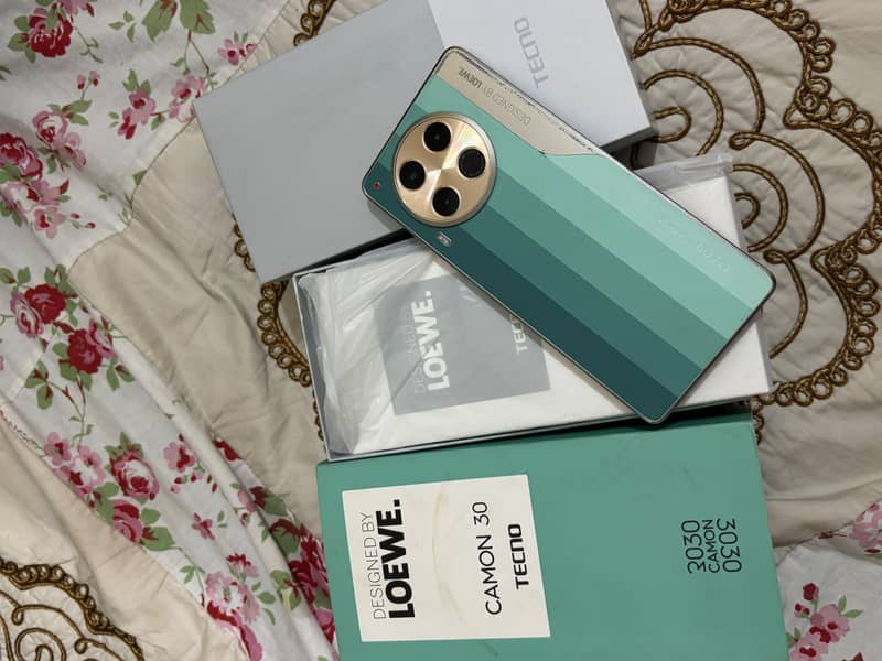 Tecno CAMON 30 2