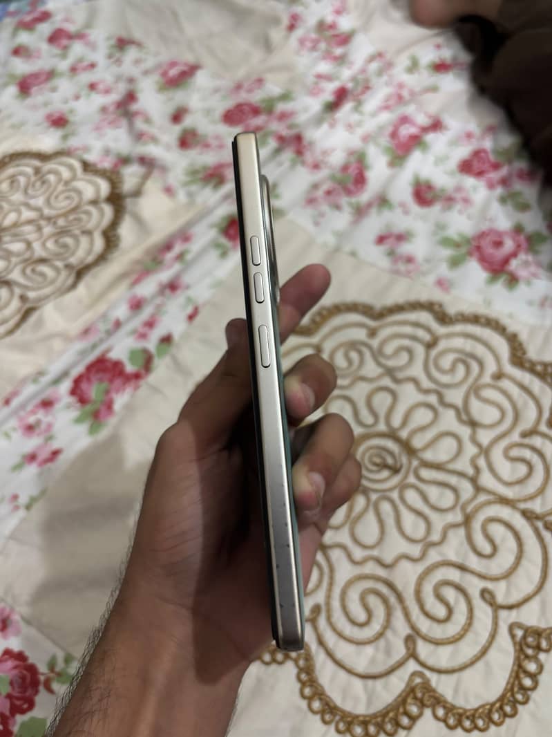 Tecno CAMON 30 6
