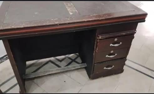 Urgent Sale Office Table