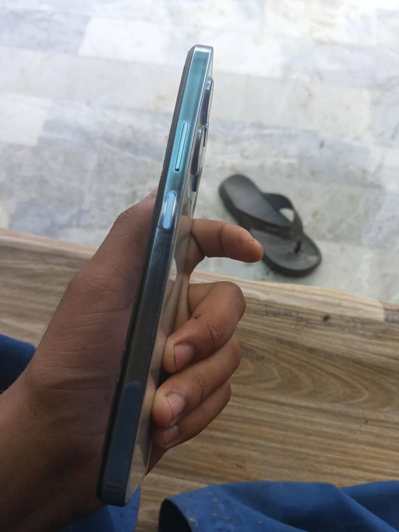 Infinix Note 30 6