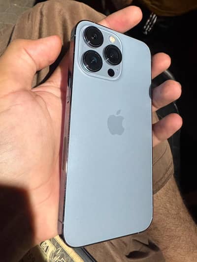 Apple iPhone 13 Pro