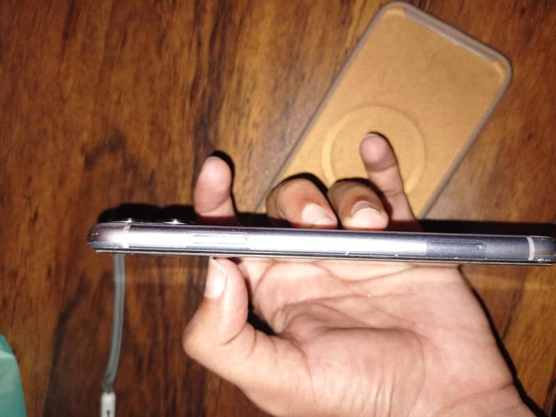 iPhone 11 JV 5
