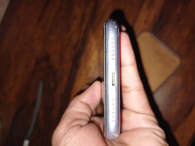 iPhone 11 JV 8