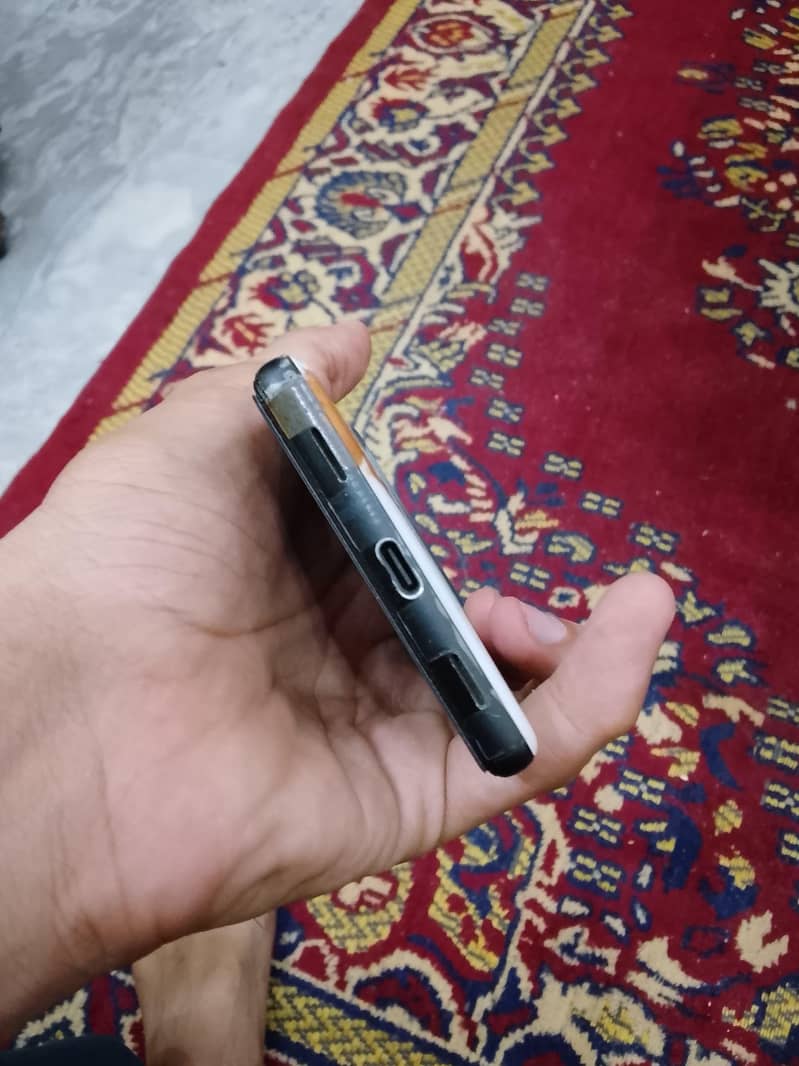 Google Pixel 6a 3